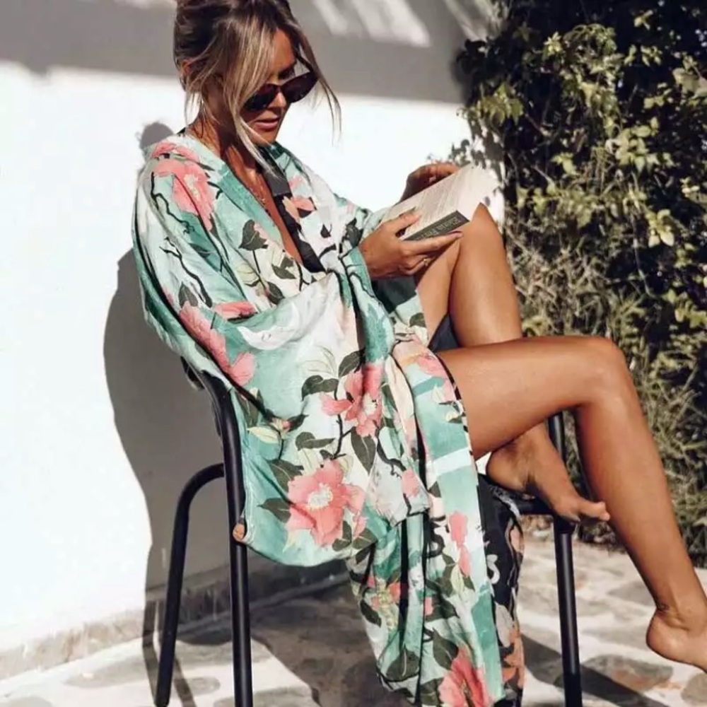SOLD OUT Turquoise Boho Floral Crane Open Kimono Robe Wrap - Picture 1 of 9